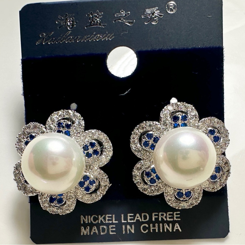 Sapphire and Faux Pearl 10mm Floral Earrings, Gold-Plated, 2CM wide. - Picture 3 of 5